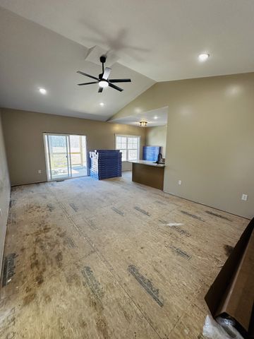 304 Georgee Rd, Jamestown, TN 38556