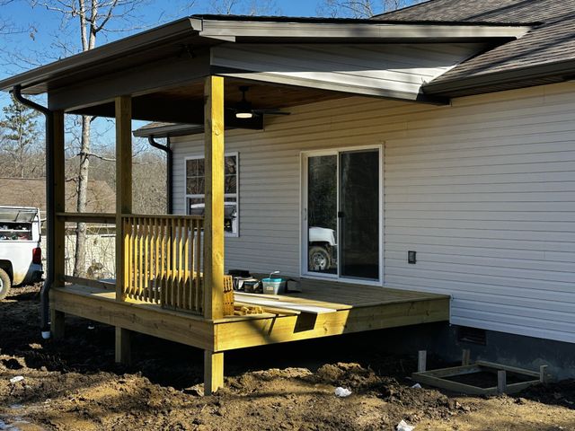 304 Georgee Rd, Jamestown, TN 38556