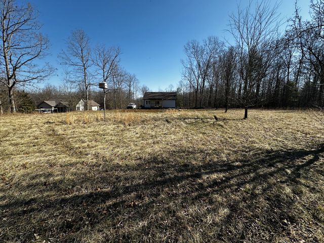 304 Georgee Rd, Jamestown, TN 38556