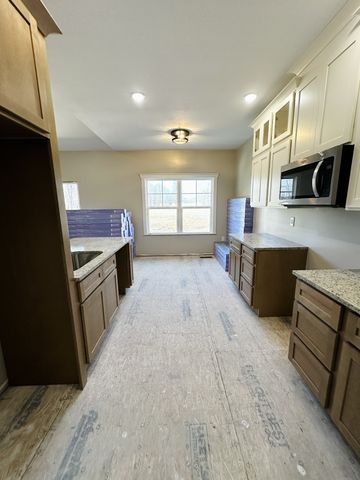 304 Georgee Rd, Jamestown, TN 38556