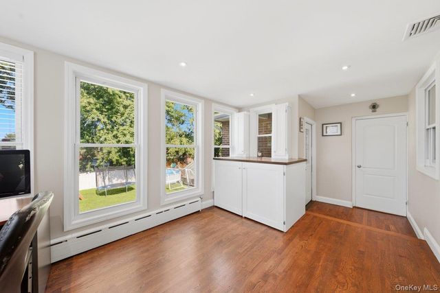 197 Saint Johns Avenue, Yonkers, NY 10704