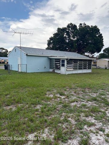 1136 Minnet Court NE, Palm Bay, FL 32905