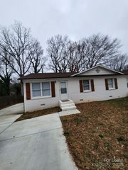 703 Oakshade Avenue, Kannapolis, NC 28083