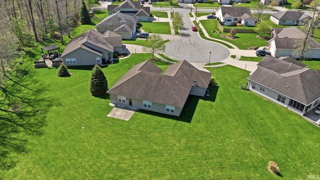 1524 Colfax Court, Fort Wayne, IN 46815