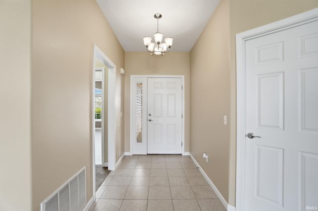 1524 Colfax Court, Fort Wayne, IN 46815