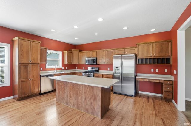 1524 Colfax Court, Fort Wayne, IN 46815