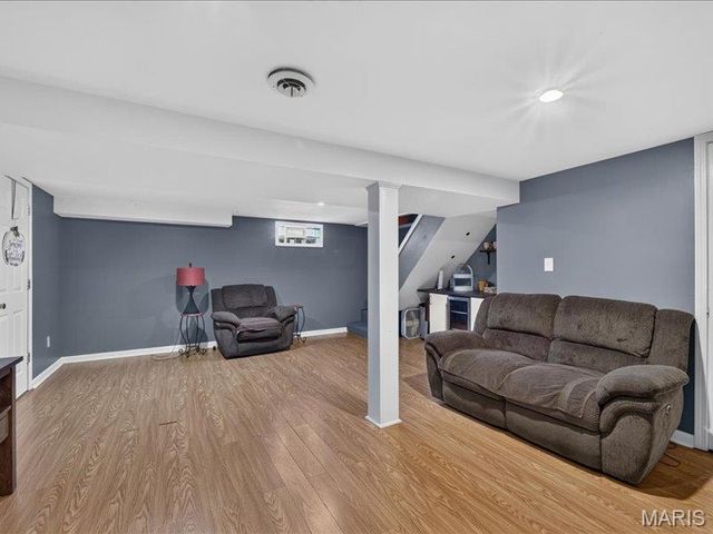 42 Villa Drive, Granite City, IL 62040
