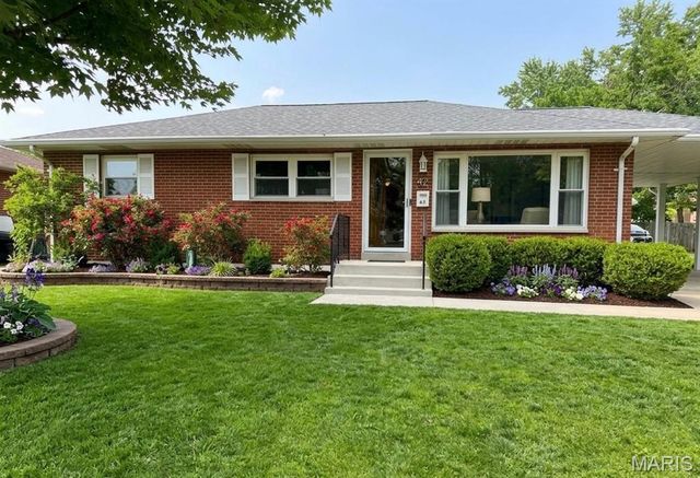 42 Villa Drive, Granite City, IL 62040