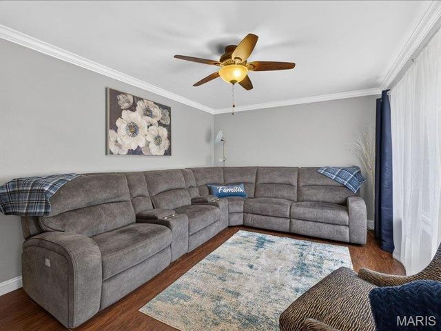 42 Villa Drive, Granite City, IL 62040