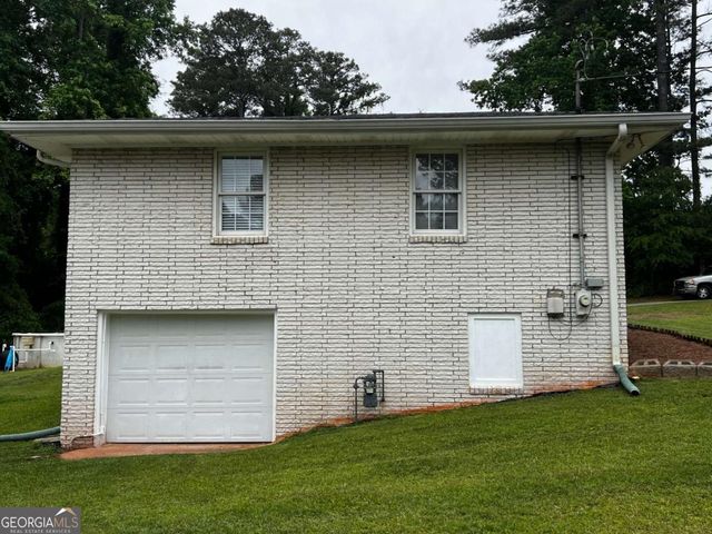 95 Fairlawn Drive, Carrollton, GA 30117