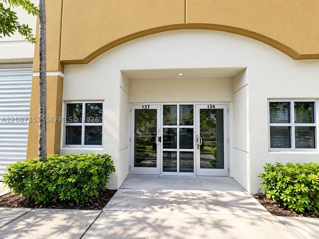 2061 NW 112th Ave 137, Sweetwater, FL 33172