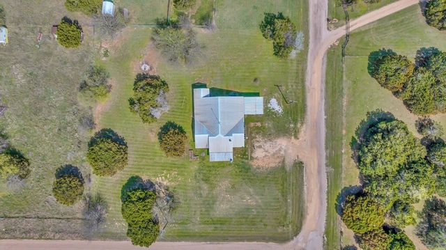 105 County Road 3590, China Spring, TX 76633