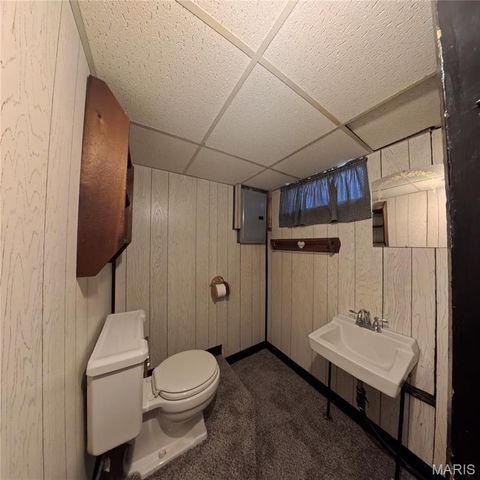 6106 Warren Drive, Belleville, IL 62223