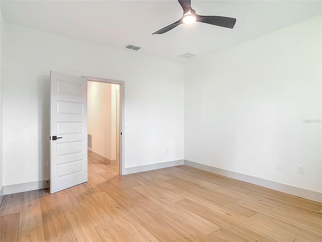 226 W PENNSYLVANIA AVENUE, Lake Helen, FL 32744