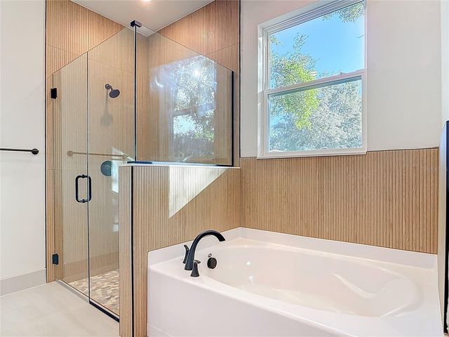 226 W PENNSYLVANIA AVENUE, Lake Helen, FL 32744