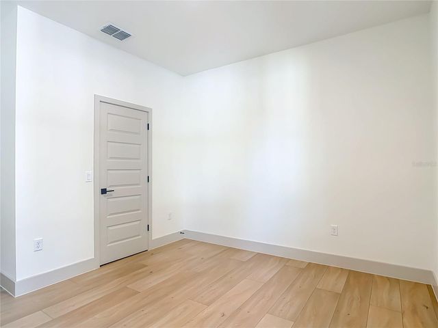 226 W PENNSYLVANIA AVENUE, Lake Helen, FL 32744