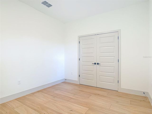 226 W PENNSYLVANIA AVENUE, Lake Helen, FL 32744