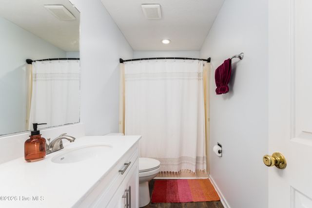 119 Longstreet Drive Apt 204, Wilmington, NC 28412