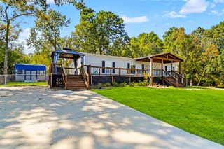 41 Ferguson Way, Point Blank, TX 77364