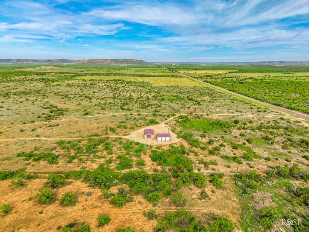 Image 13 of property listing at 13065 Tx-158, Robert Lee, TX 76945
