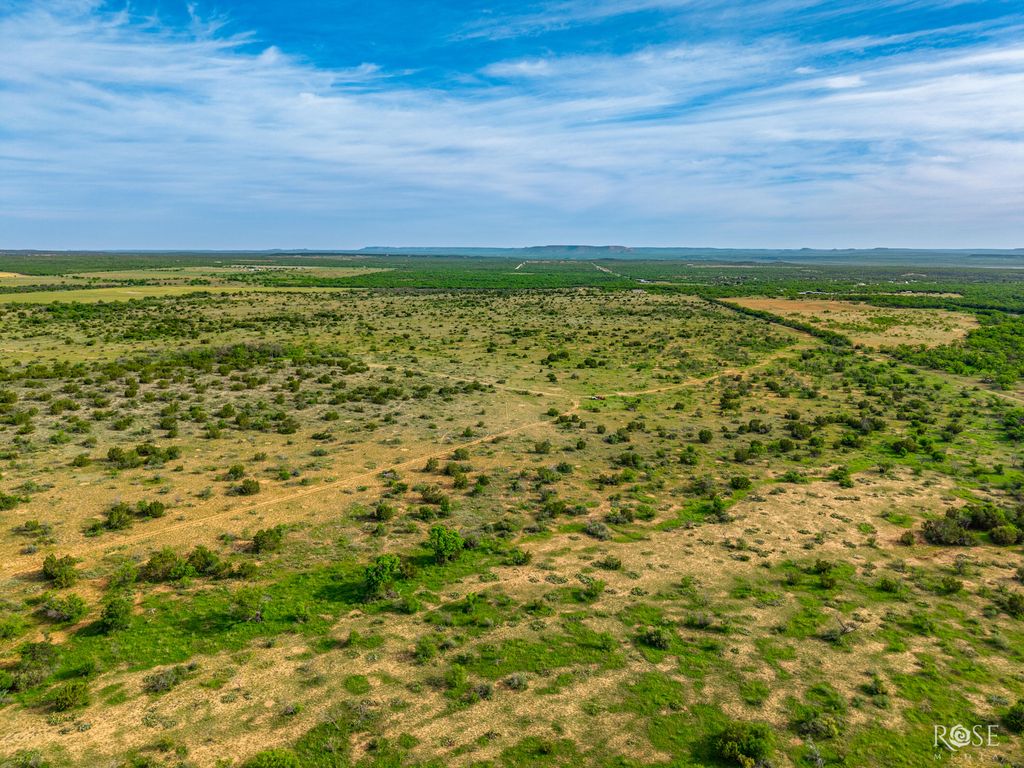 Image 18 of property listing at 13065 Tx-158, Robert Lee, TX 76945