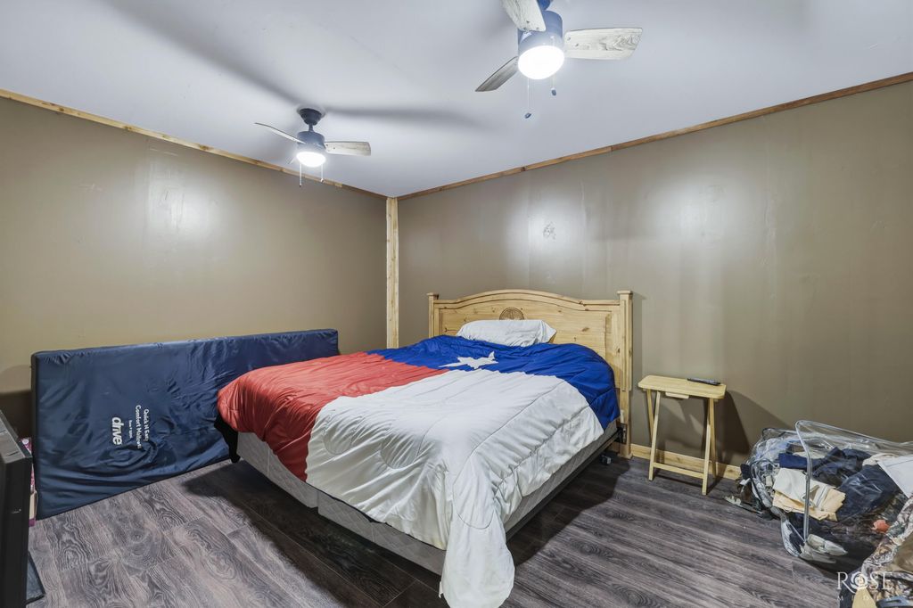 Image 64 of property listing at 13065 Tx-158, Robert Lee, TX 76945
