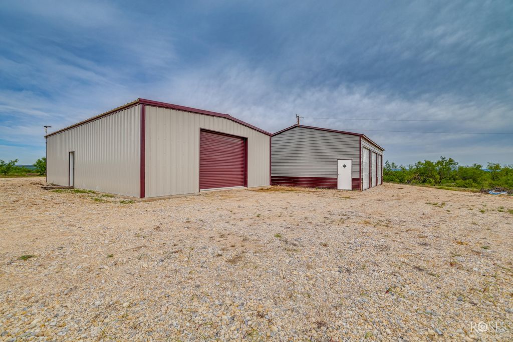 Image 70 of property listing at 13065 Tx-158, Robert Lee, TX 76945