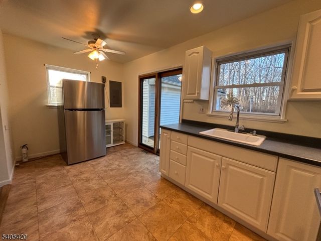 4 Spruce Dr, Green Twp., NJ 07821