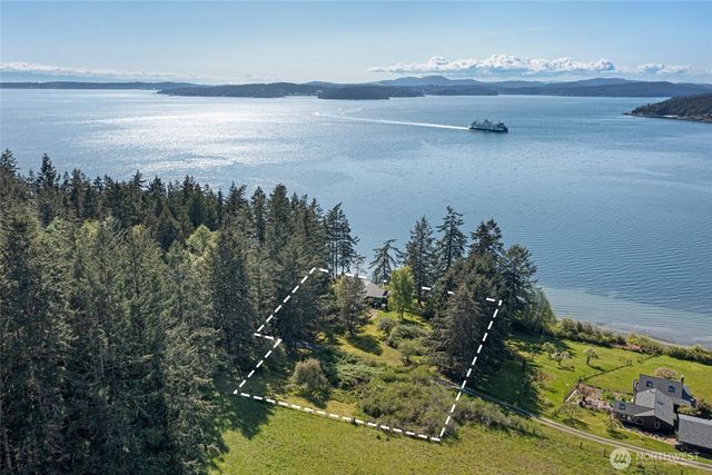 230 Gem Farm Lane, Lopez Island, WA 98261