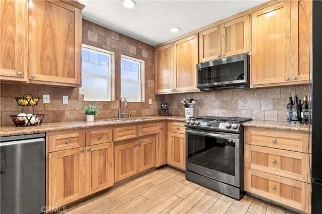4290 El Dorado, Riverside, CA 92501