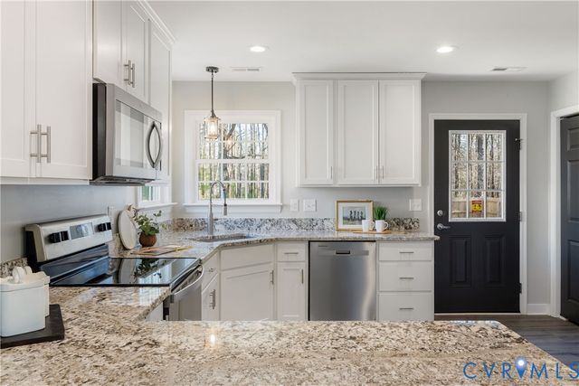 59 Rodman Rd, Richmond, VA 23224