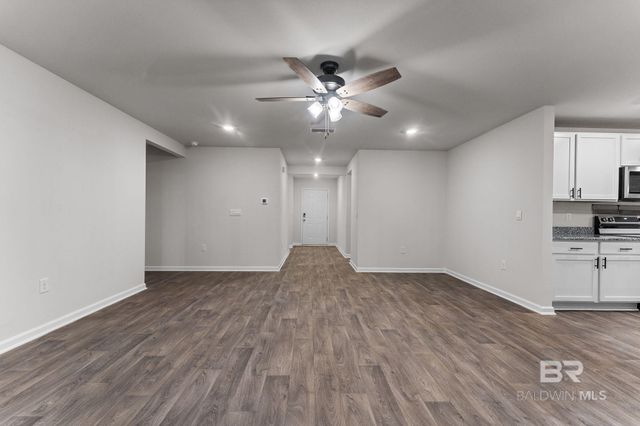 32817 N Pickens Avenue, Lillian, AL 36549