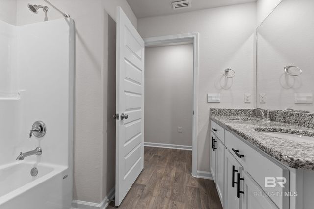 32817 N Pickens Avenue, Lillian, AL 36549