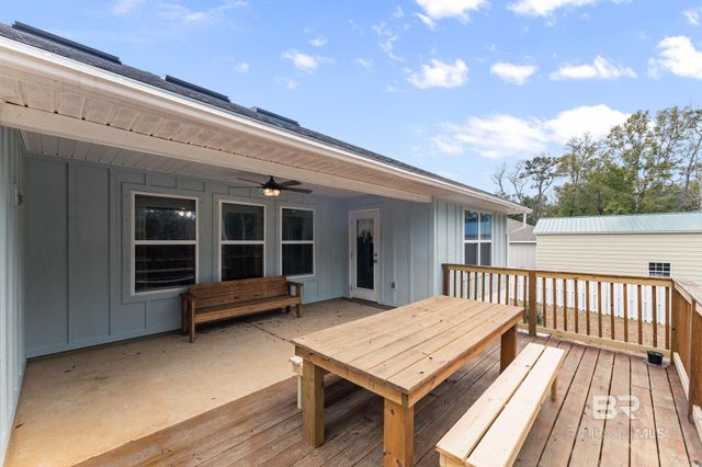 32817 N Pickens Avenue, Lillian, AL 36549