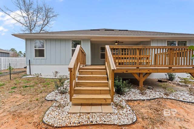 32817 N Pickens Avenue, Lillian, AL 36549