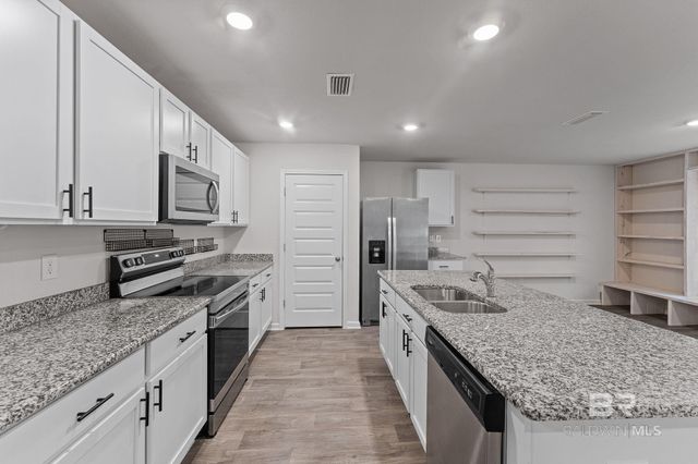 32817 N Pickens Avenue, Lillian, AL 36549