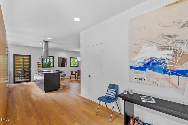 922 Tower Street, Raleigh, NC 27607