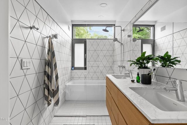 922 Tower Street, Raleigh, NC 27607