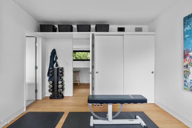 922 Tower Street, Raleigh, NC 27607