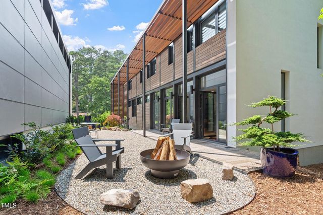 922 Tower Street, Raleigh, NC 27607