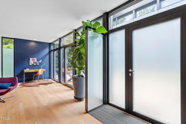 922 Tower Street, Raleigh, NC 27607