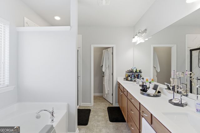 1386 Image Crossing, Lawrenceville, GA 30045