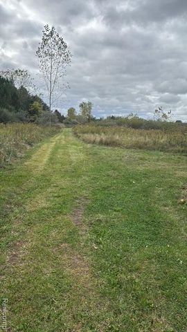 1059 N Ridge Road, Update, MI 48419