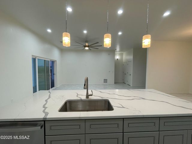 87 Avenida Pastor, Rio Rico, AZ 85648