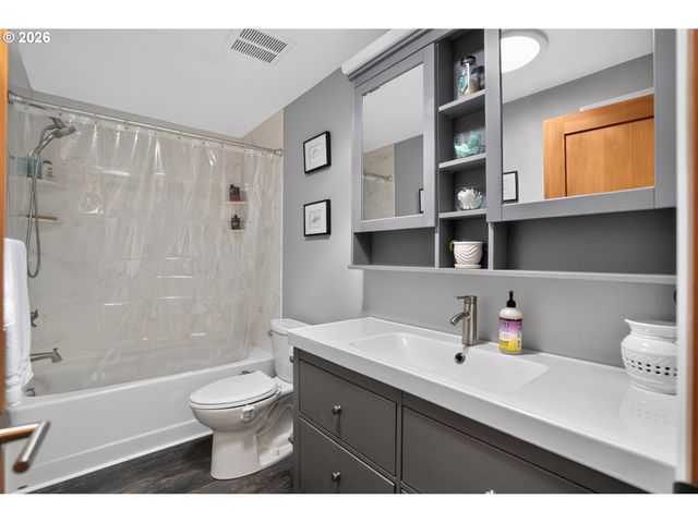 21383 S YEOMAN Rd, Beavercreek, OR 97004