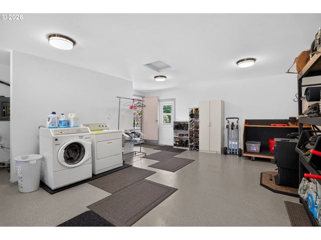 21383 S YEOMAN Rd, Beavercreek, OR 97004