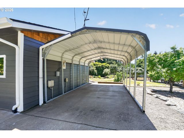 21383 S YEOMAN Rd, Beavercreek, OR 97004