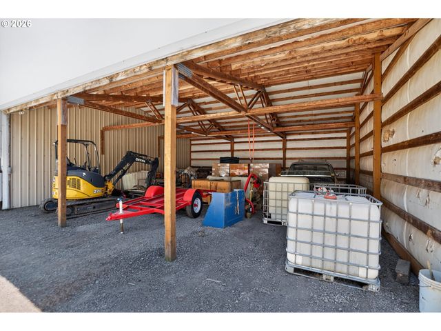 21383 S YEOMAN Rd, Beavercreek, OR 97004