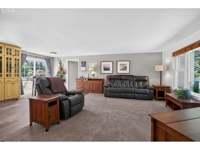 21383 S YEOMAN Rd, Beavercreek, OR 97004