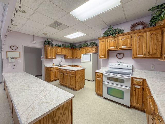 110 Hankins Rd, Hohenwald, TN 38462